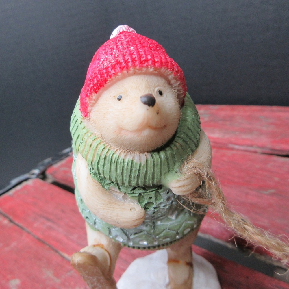 Charming Hedgehog Winter Sleigh Ride Figurine Set Christmas Holiday Decor NEW - Picture 12 of 16